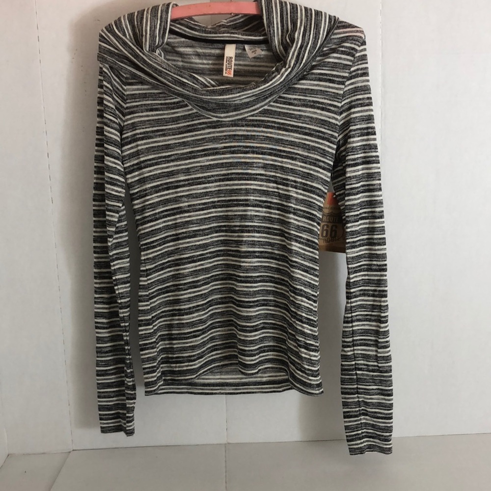 NEW Top shirt Women XS Turtleneck cowl-neck long sleeve stretch lightweight nwt